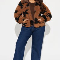 Running Wild Sherpa Jacket - Brown Combo