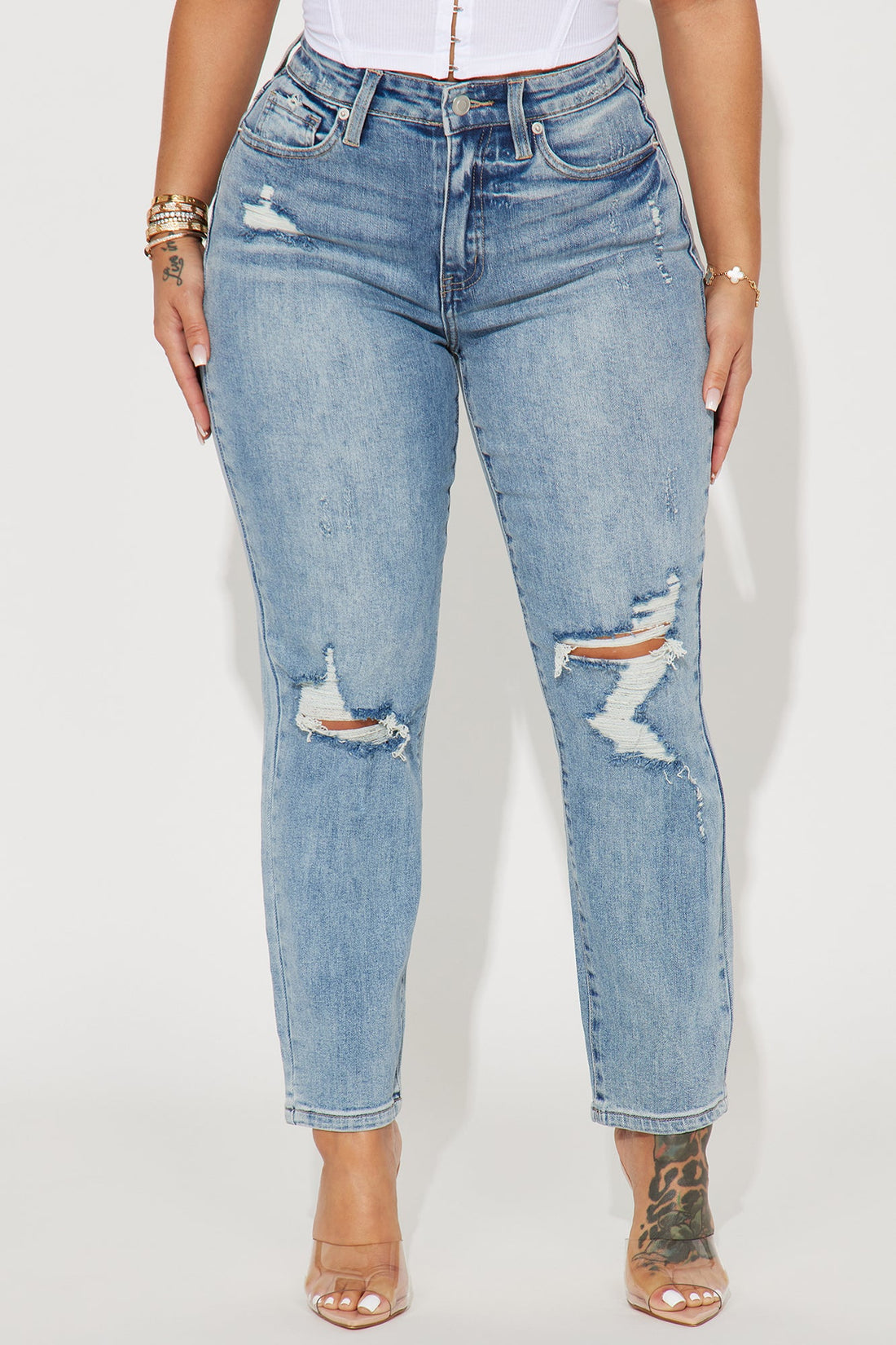 Tobi High Rise Mom Jeans - Medium Blue Wash