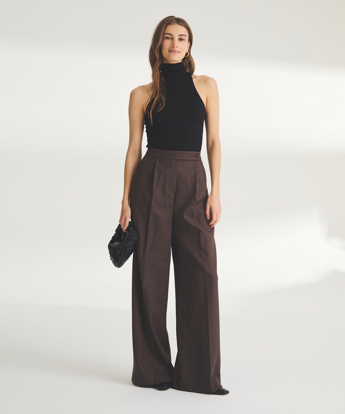 Super Fine Cashmere Sleeveless Turtleneck