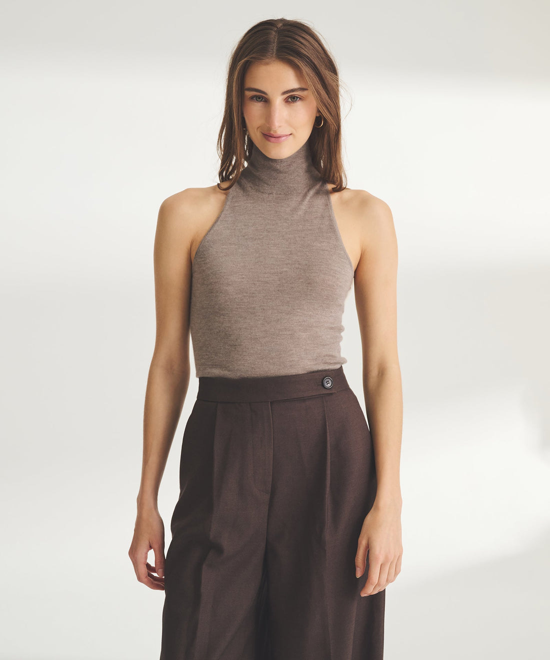 Super Fine Cashmere Sleeveless Turtleneck