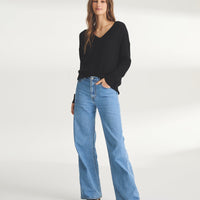 Featherweight Cashmere V-Neck