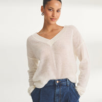 Featherweight Cashmere V-Neck