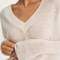 Featherweight Cashmere V-Neck