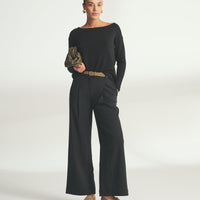 Lightweight Cashmere Boatneck Sweater
