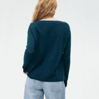 Lightweight Cashmere Boatneck Sweater